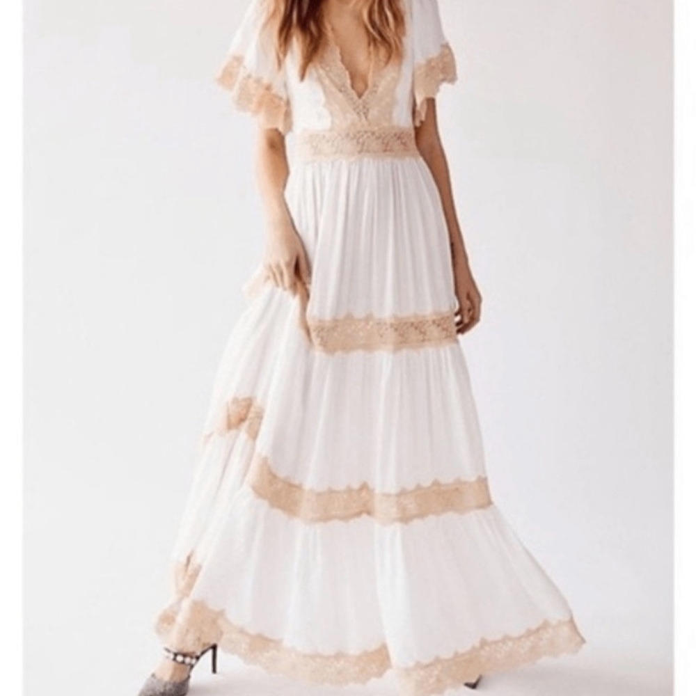 Free People Cream Floral Tag